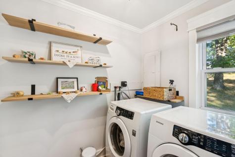 12 Harbor Heights Harpswell ME 04079