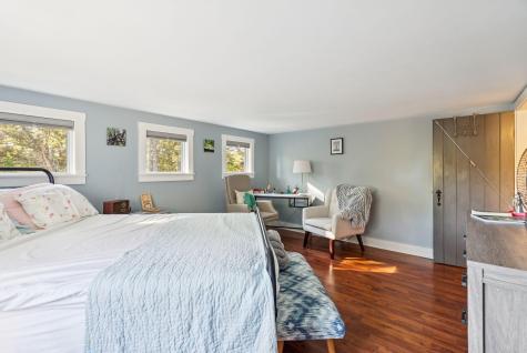 12 Harbor Heights Harpswell ME 04079