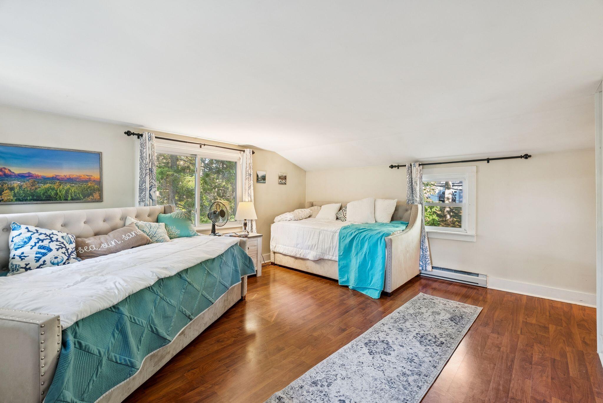 12 Harbor Heights Harpswell ME 04079