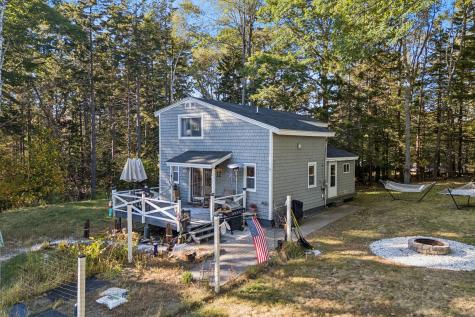 12 Harbor Heights Harpswell ME 04079