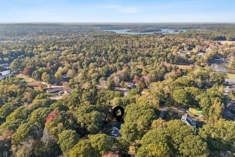 12 Harbor Heights Harpswell ME 04079