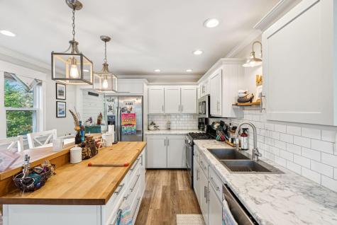 12 Harbor Heights Harpswell ME 04079