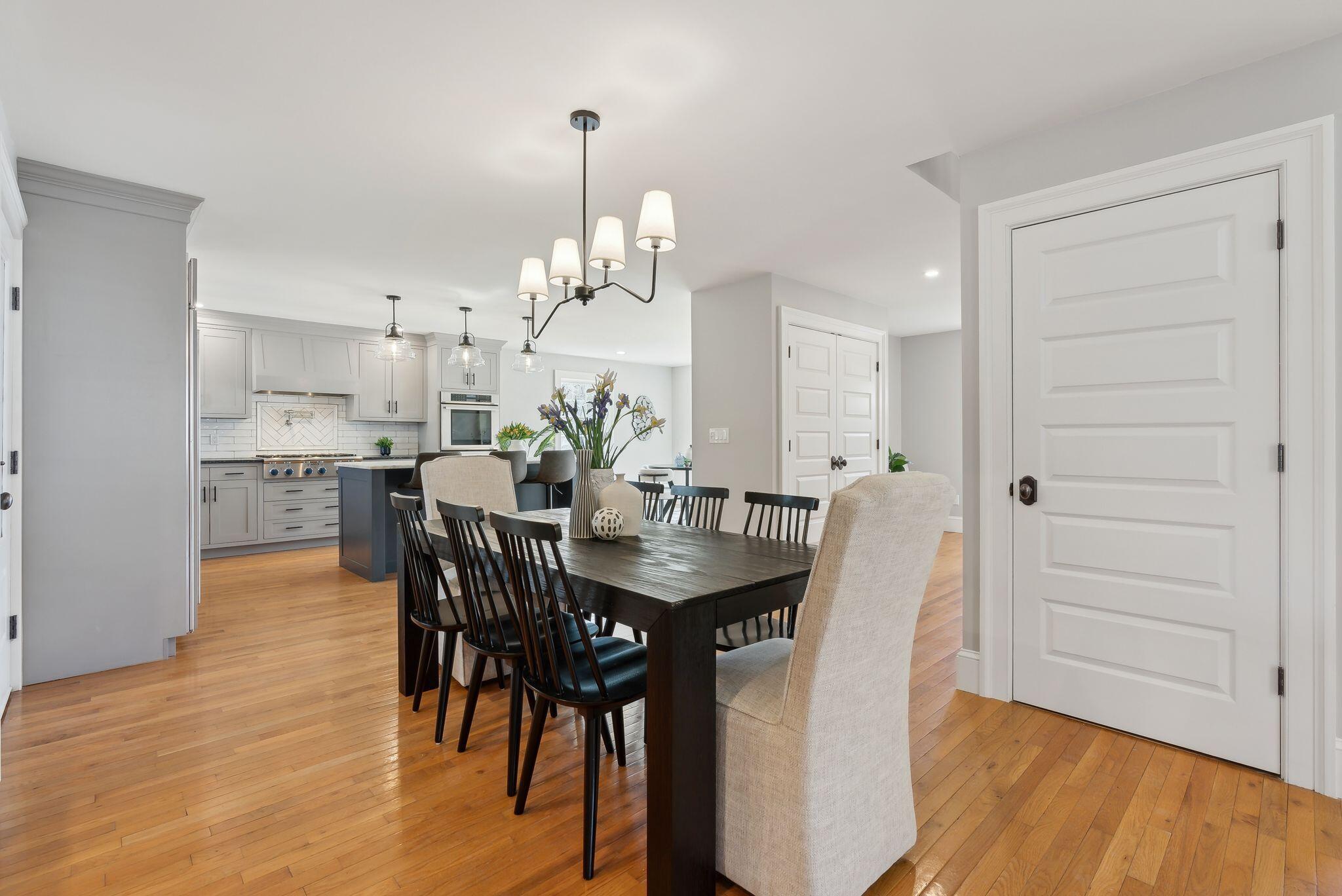 11 Cheverus Road Cape Elizabeth ME 04107