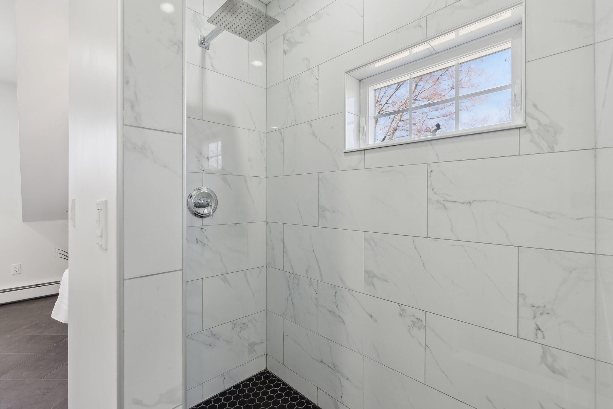 11 Cheverus Road Cape Elizabeth ME 04107