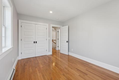 11 Cheverus Road Cape Elizabeth ME 04107