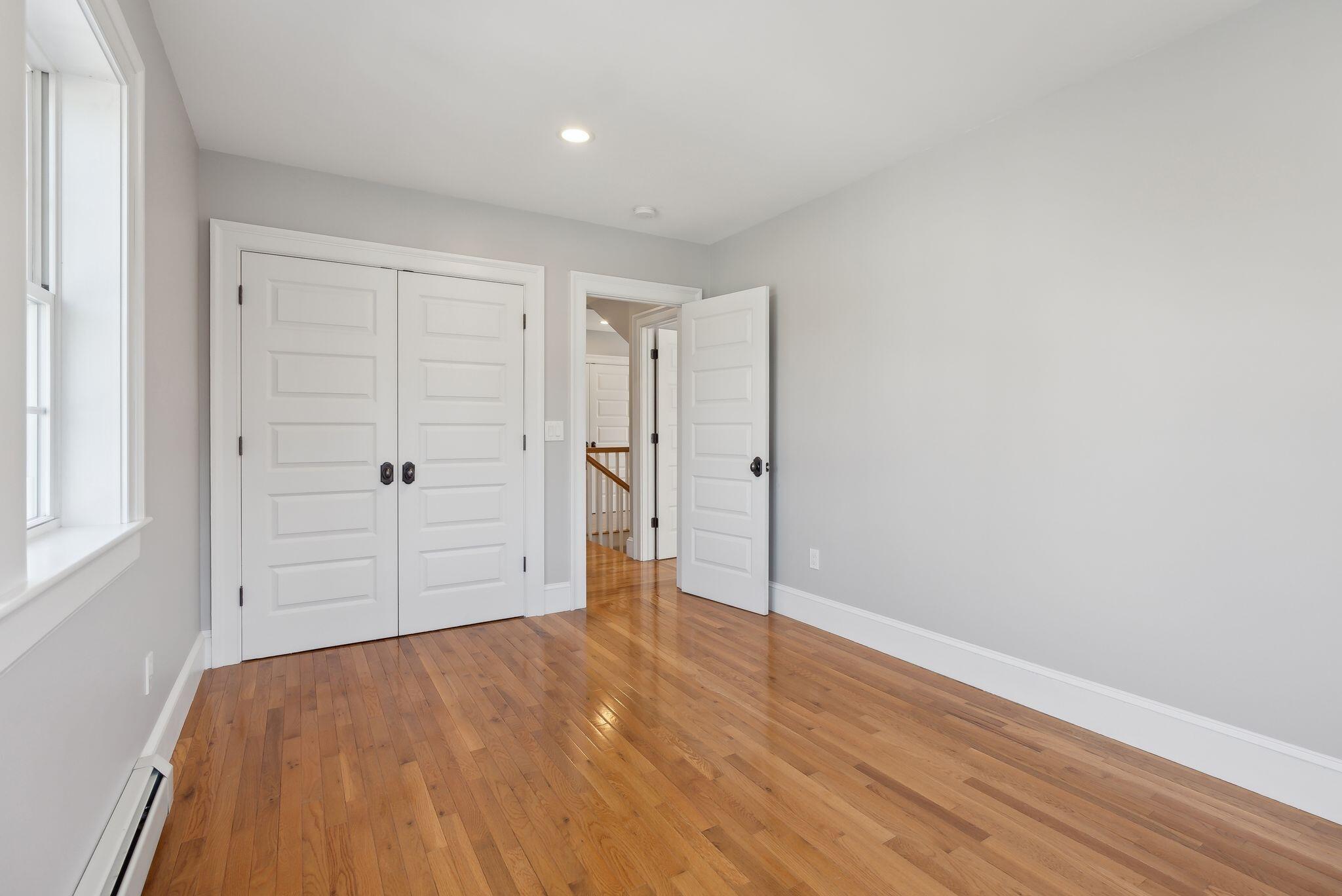 11 Cheverus Road Cape Elizabeth ME 04107