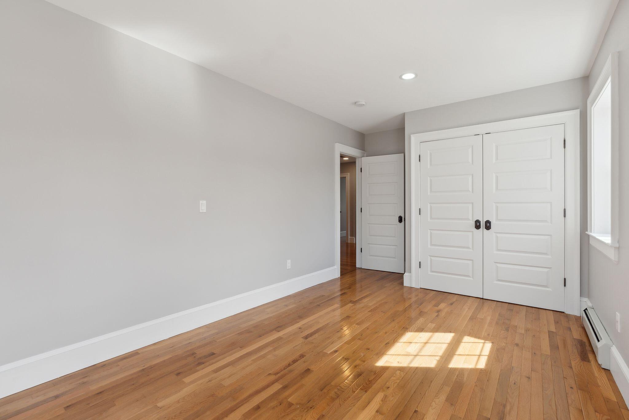 11 Cheverus Road Cape Elizabeth ME 04107