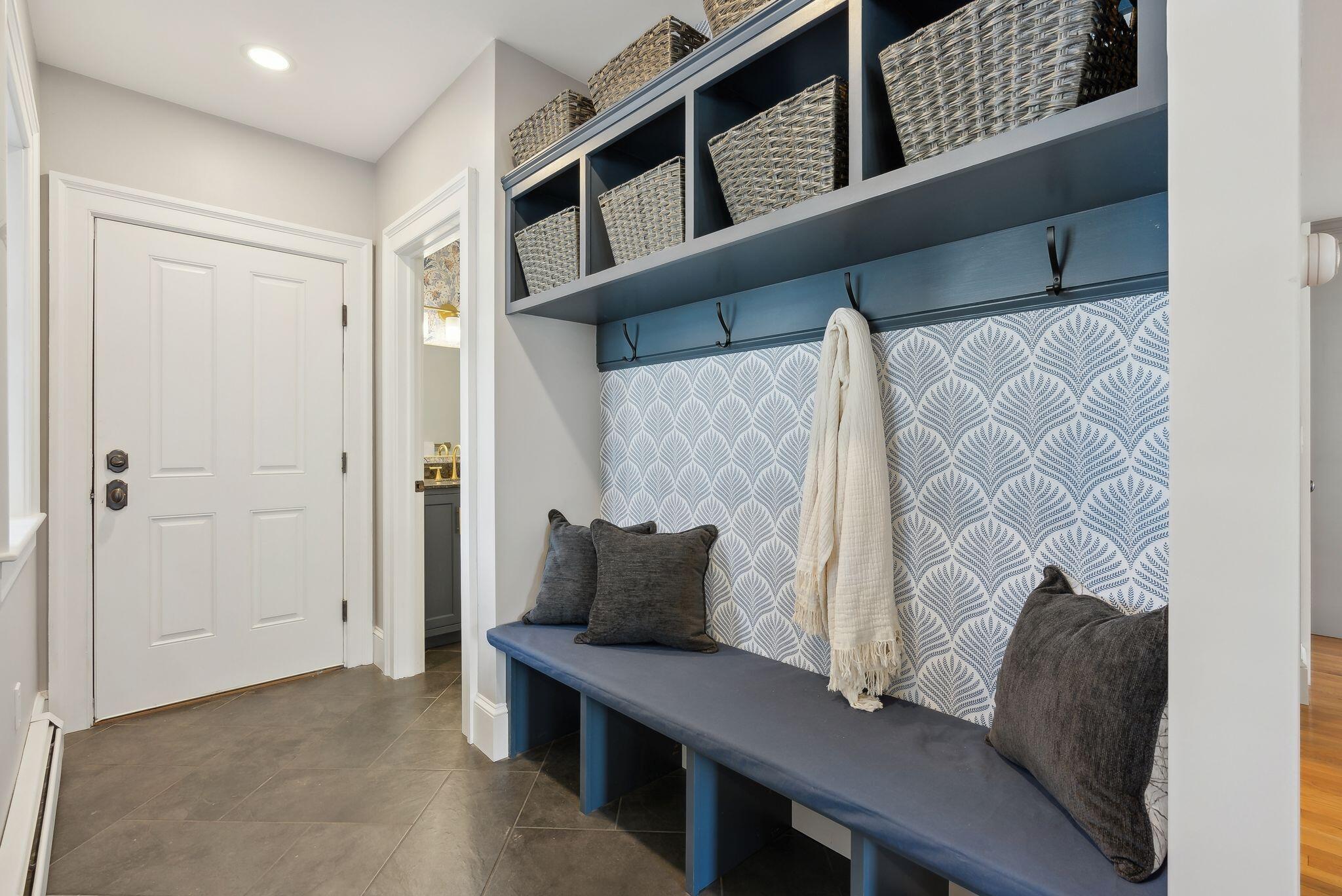 11 Cheverus Road Cape Elizabeth ME 04107