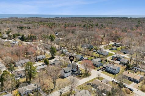 11 Cheverus Road Cape Elizabeth ME 04107