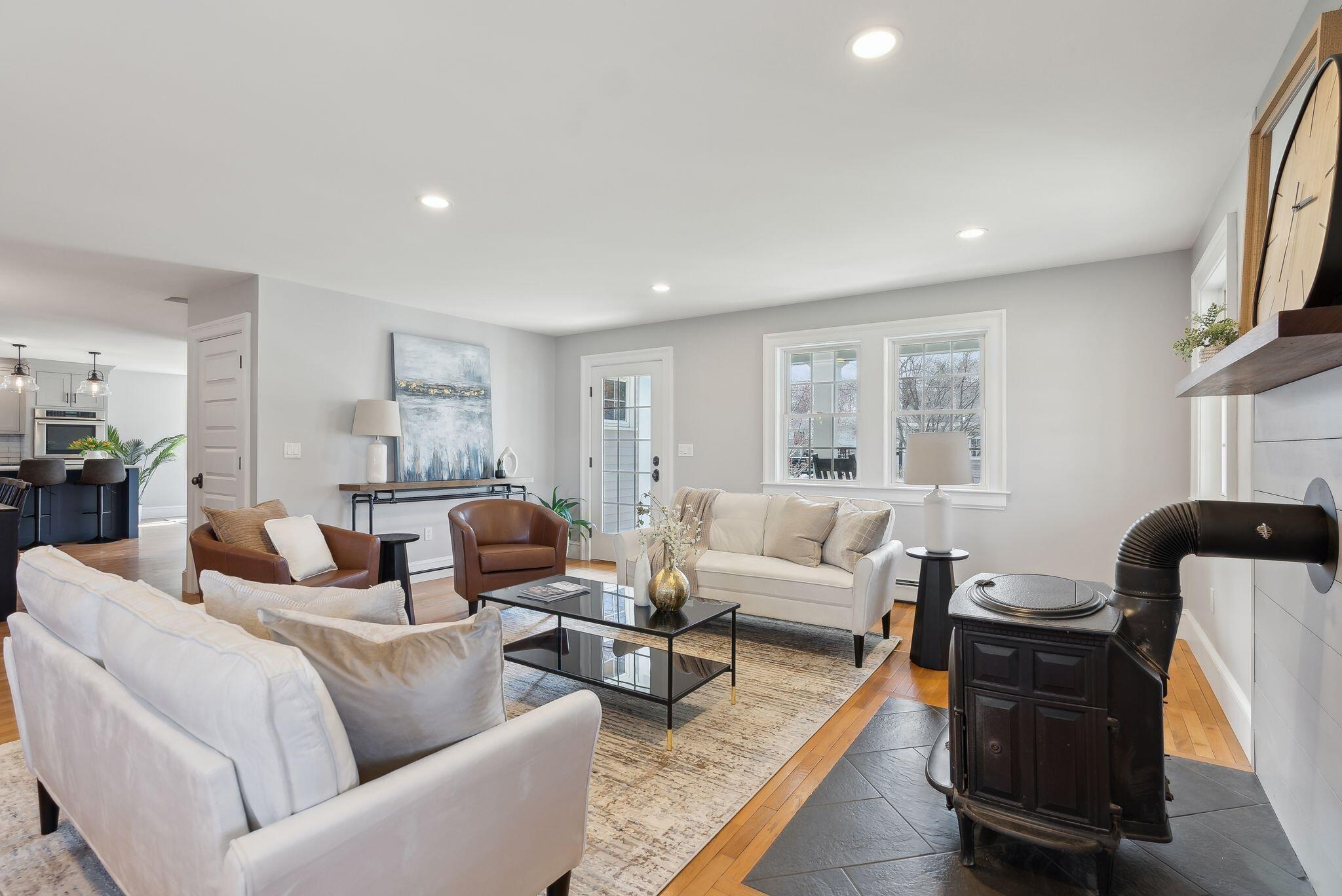 11 Cheverus Road Cape Elizabeth ME 04107