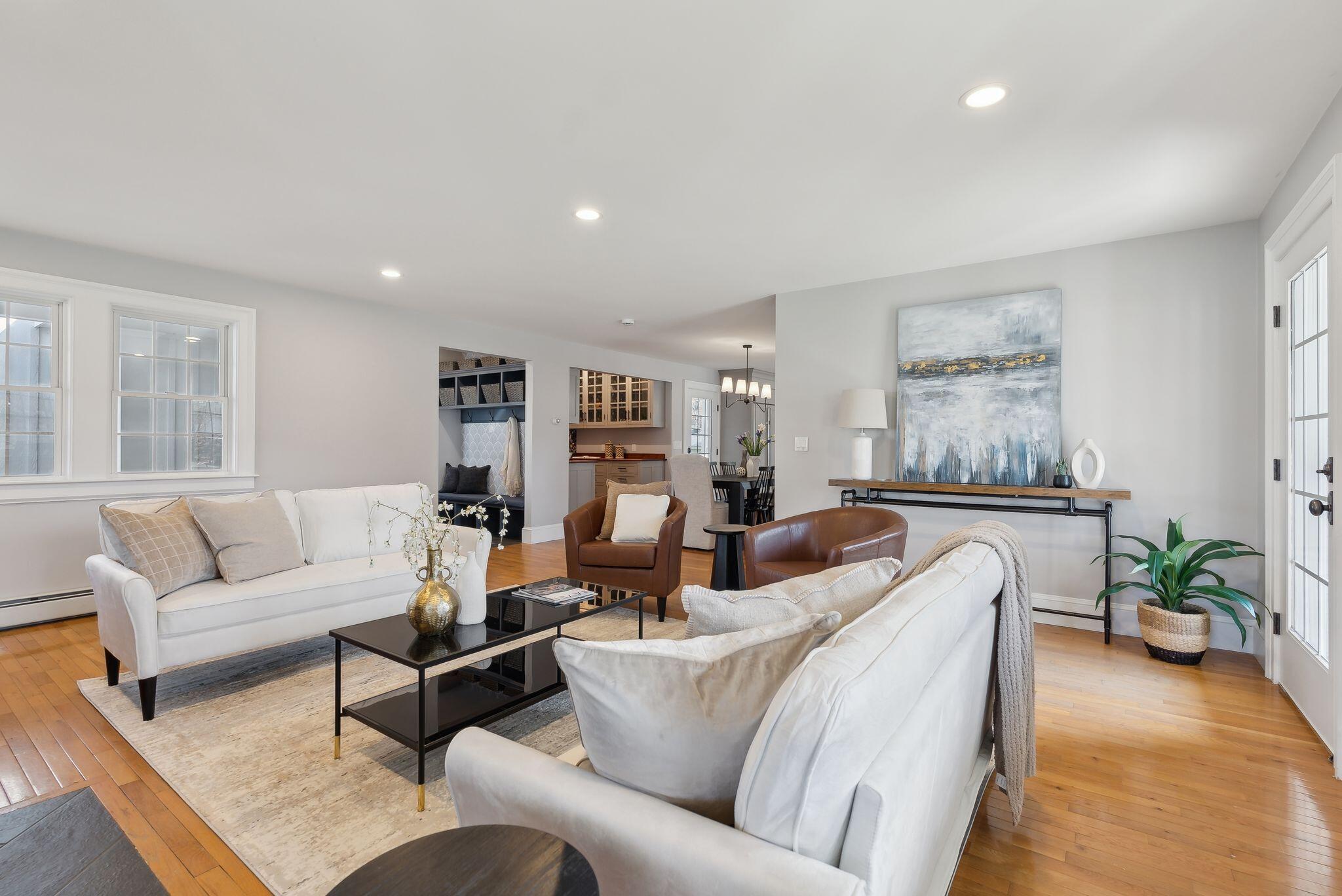 11 Cheverus Road Cape Elizabeth ME 04107