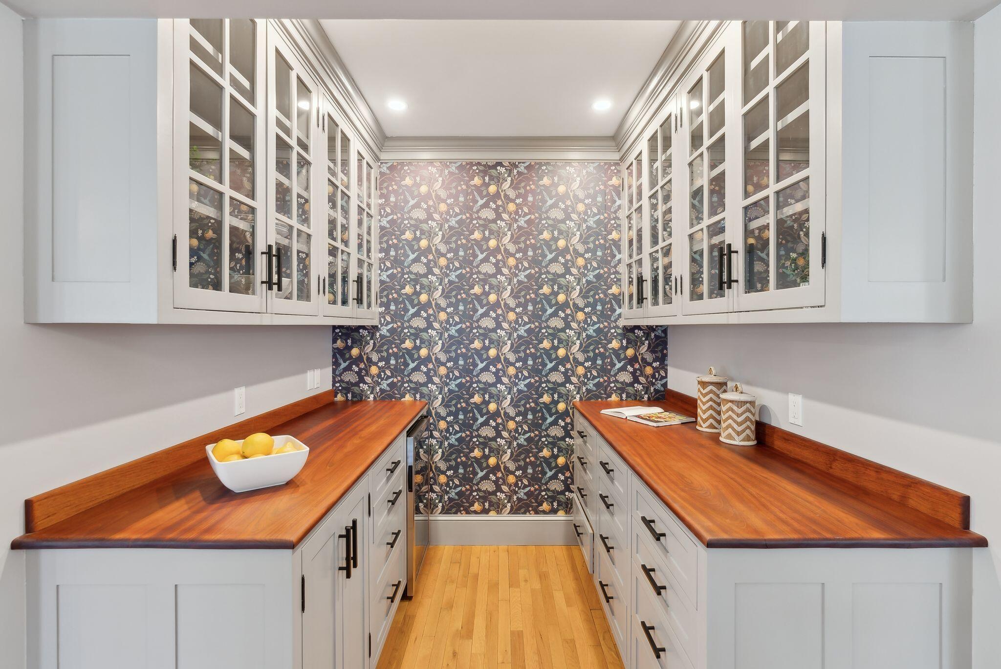 11 Cheverus Road Cape Elizabeth ME 04107