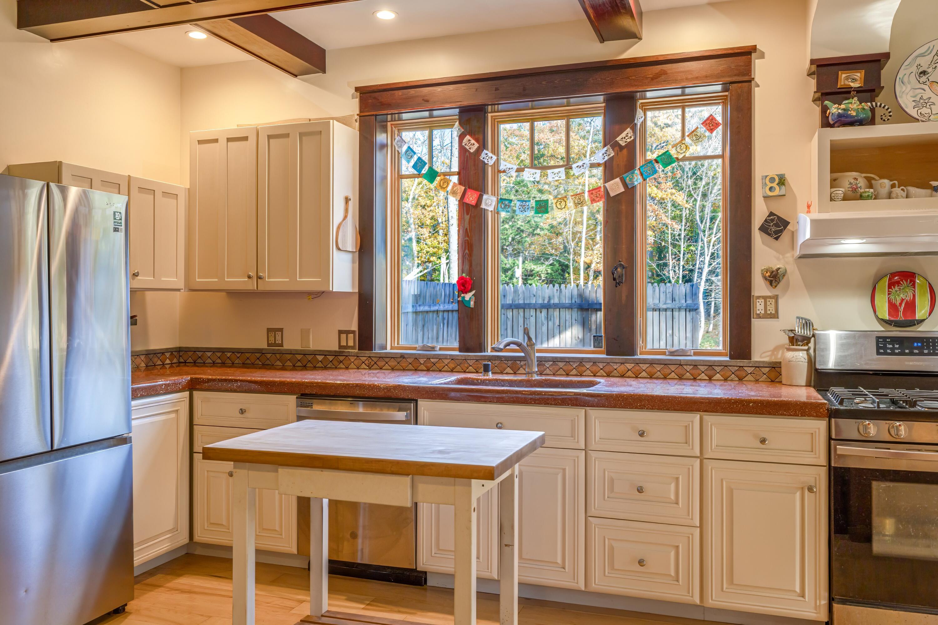 23 South Street Ellsworth ME 04605