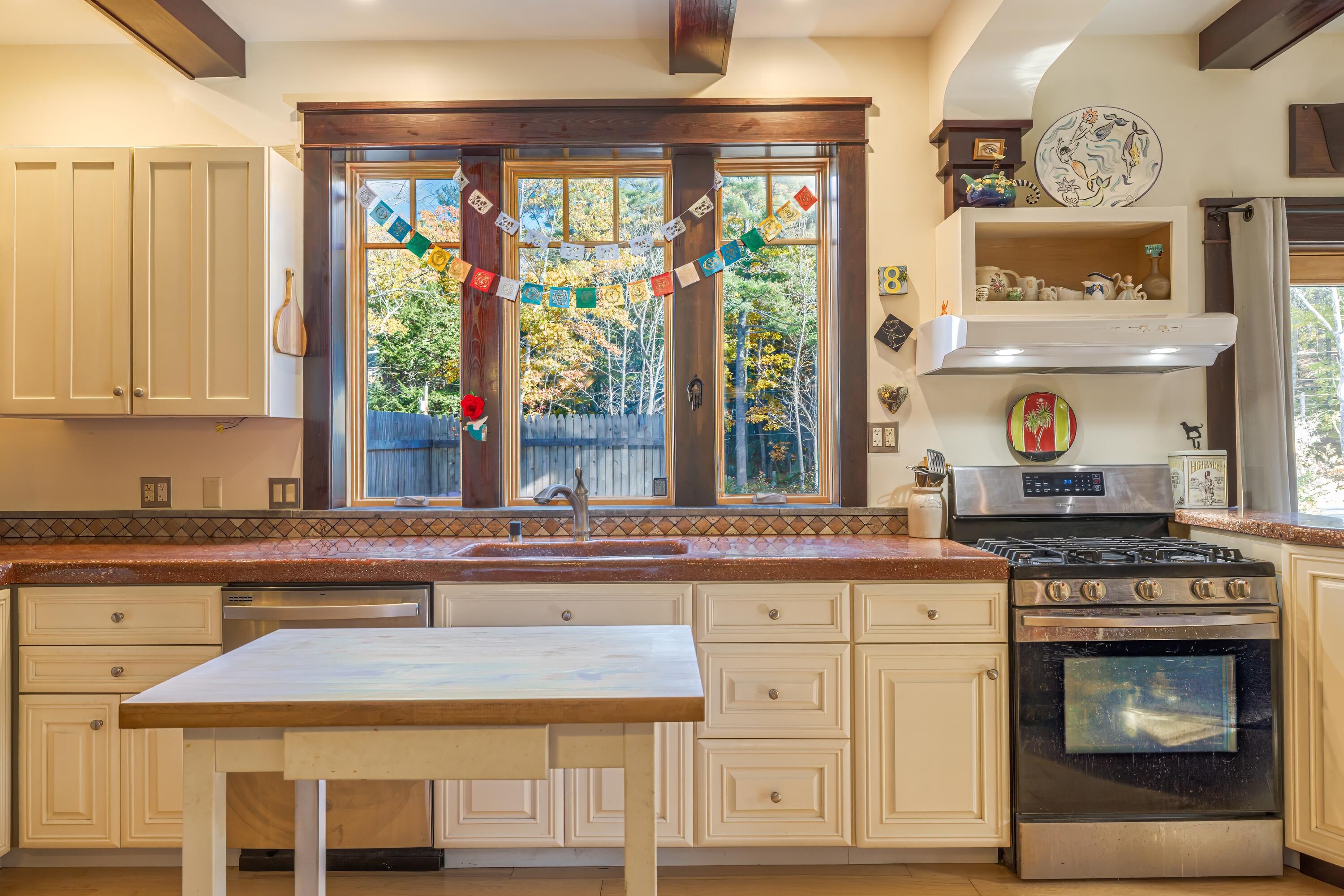 23 South Street Ellsworth ME 04605