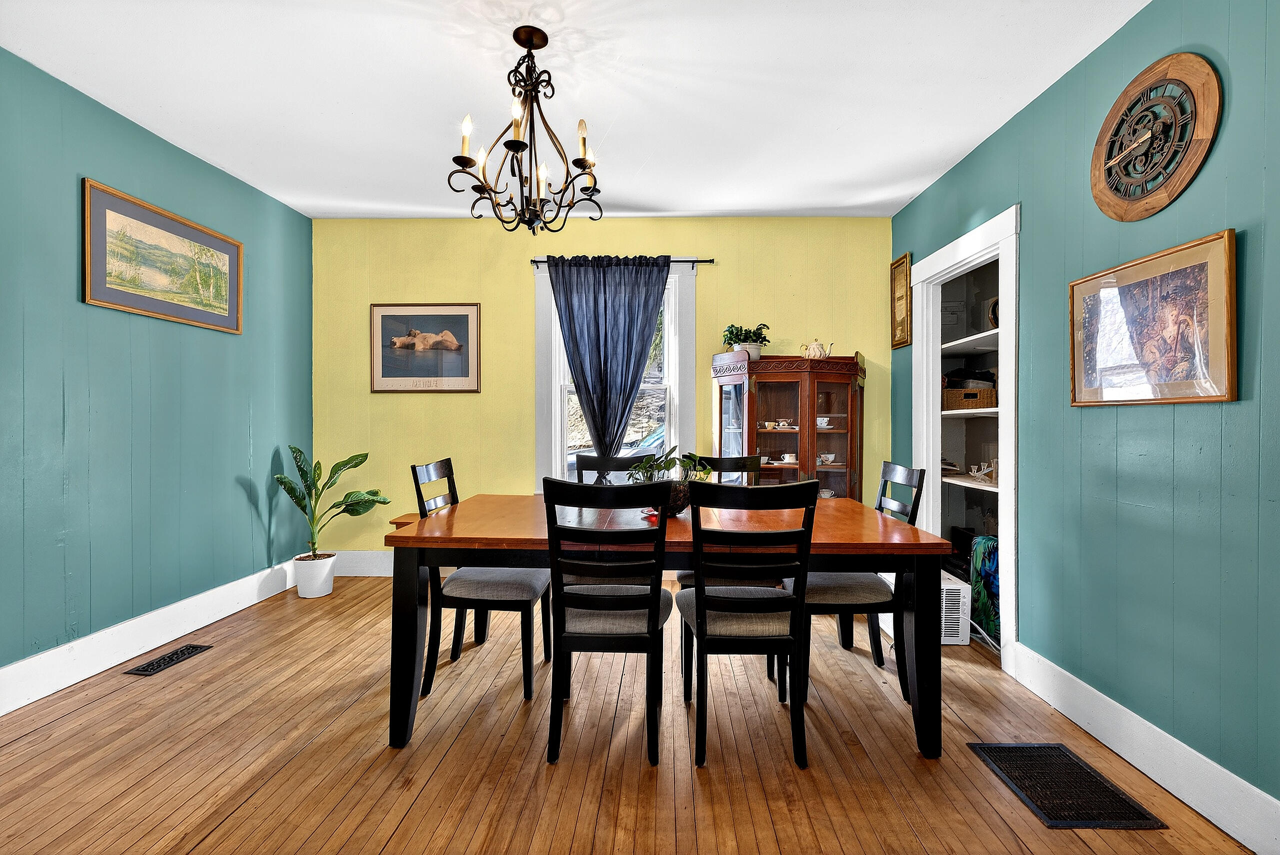 192 Brunswick Avenue Gardiner ME 04345