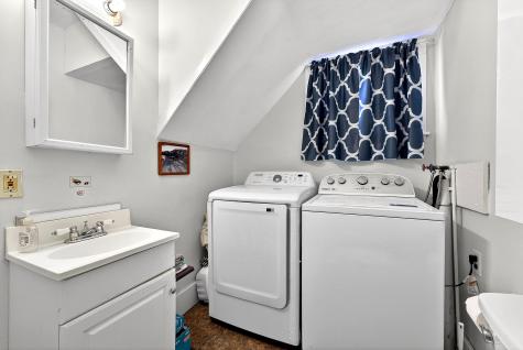 192 Brunswick Avenue Gardiner ME 04345