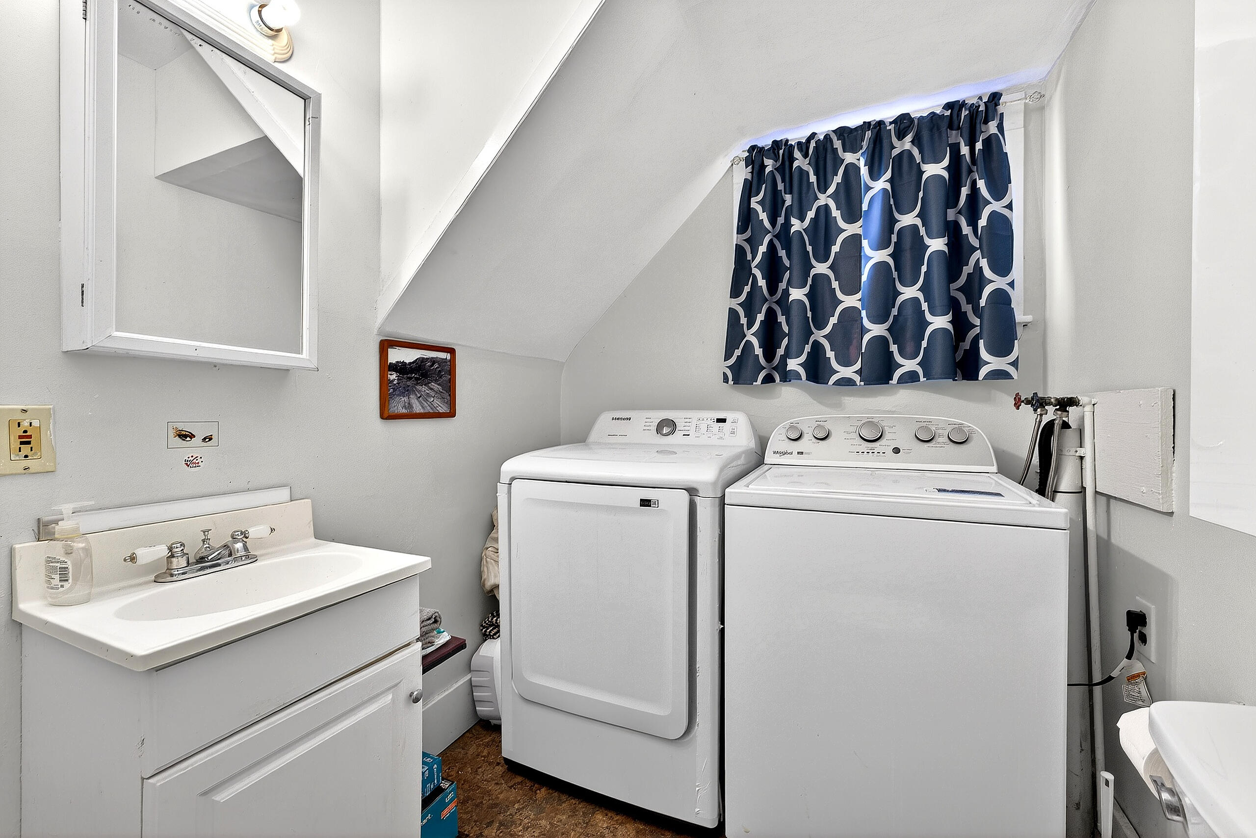 192 Brunswick Avenue Gardiner ME 04345