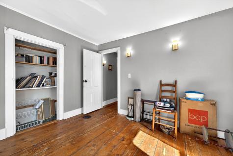 192 Brunswick Avenue Gardiner ME 04345