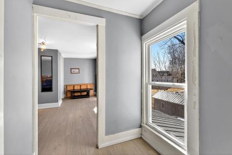 192 Brunswick Avenue Gardiner ME 04345