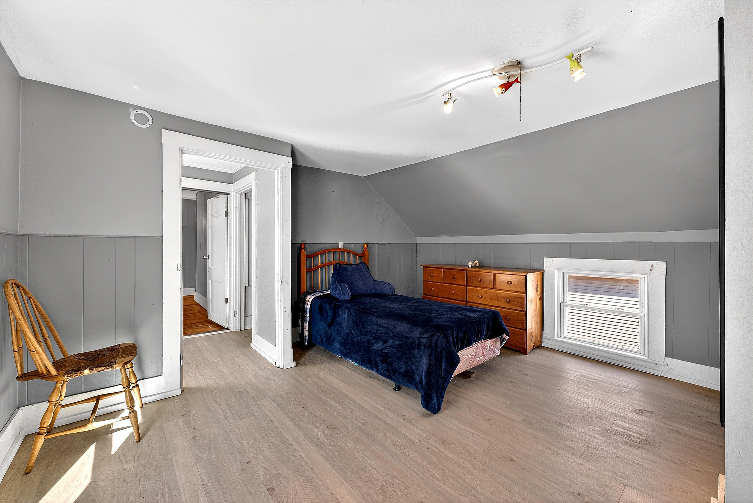 192 Brunswick Avenue Gardiner ME 04345