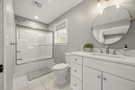 124 Brook Road Falmouth ME 04105