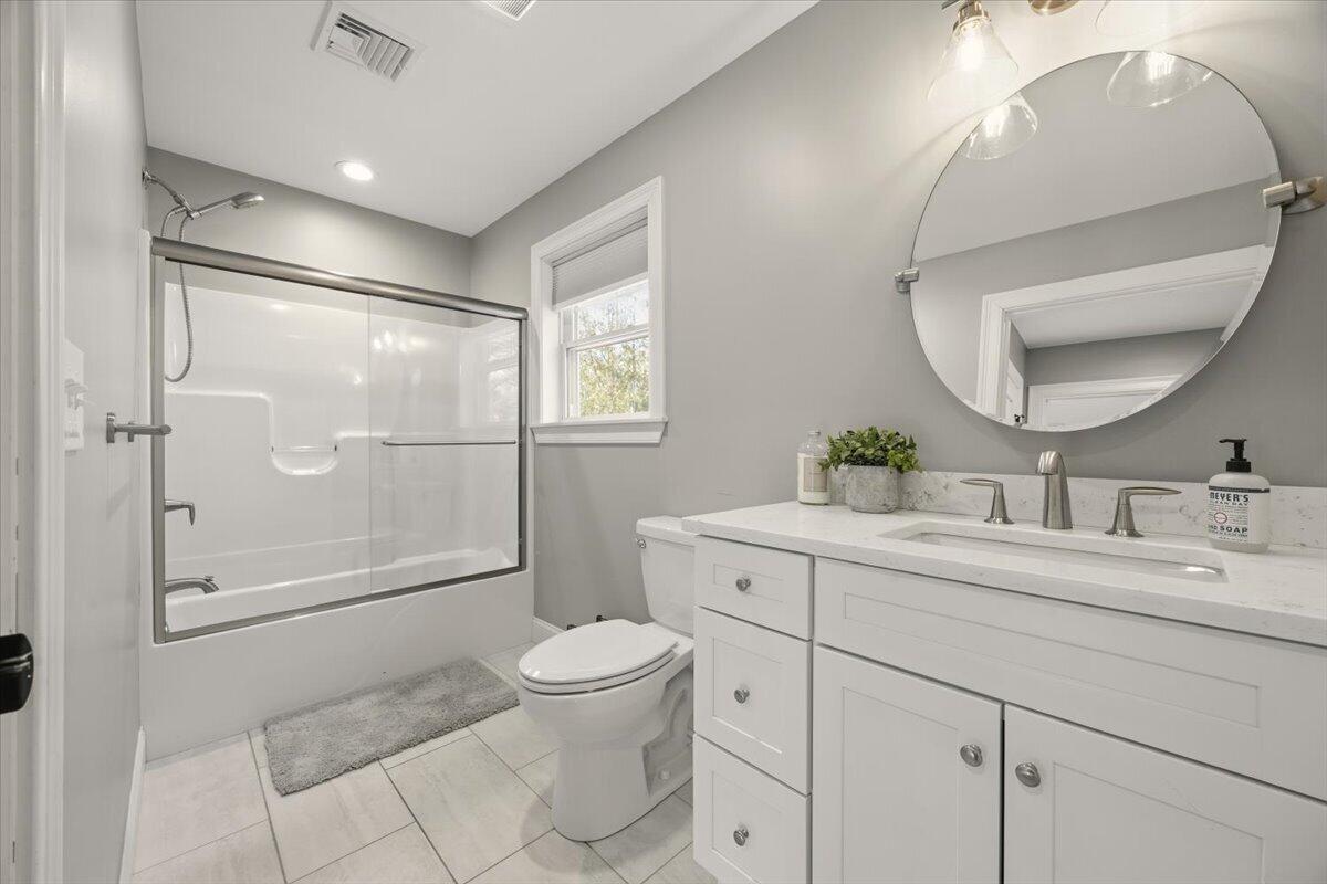 124 Brook Road Falmouth ME 04105