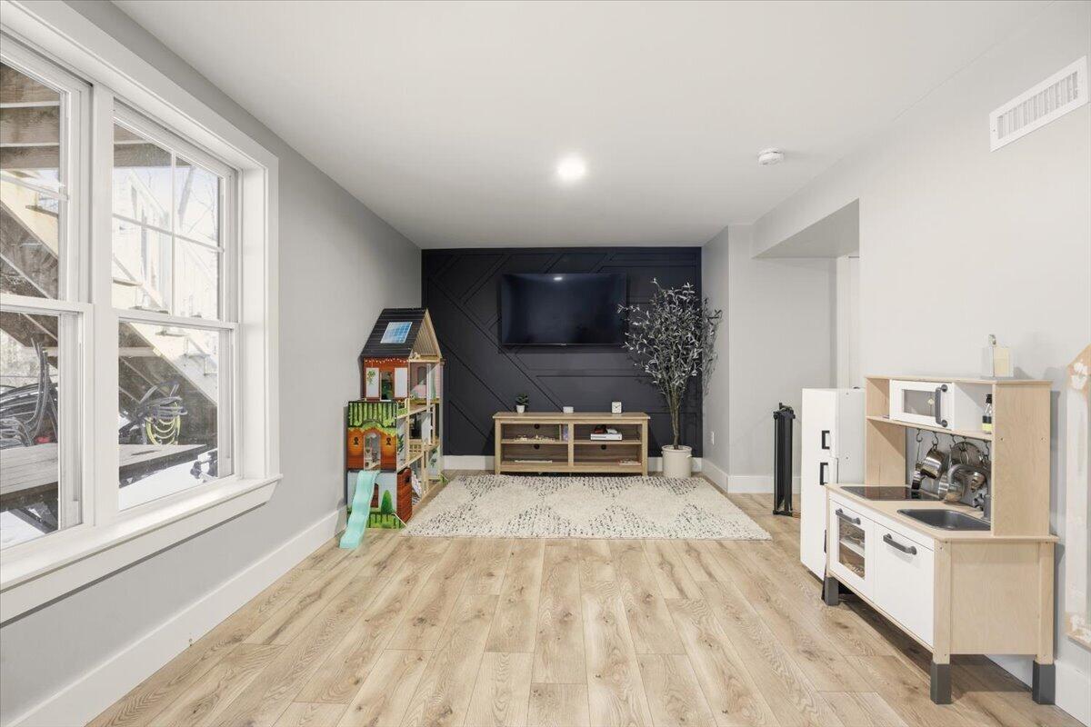 124 Brook Road Falmouth ME 04105