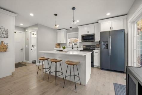 124 Brook Road Falmouth ME 04105