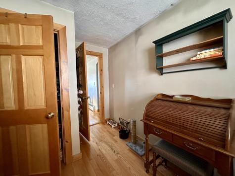 22 Chase Avenue Mexico ME 04257