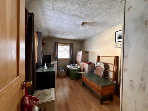 22 Chase Avenue Mexico ME 04257