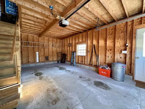 22 Chase Avenue Mexico ME 04257