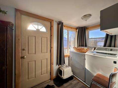 22 Chase Avenue Mexico ME 04257