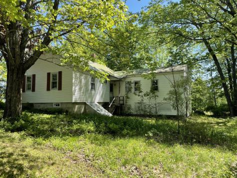 19 Nevers Avenue Norway ME 04268