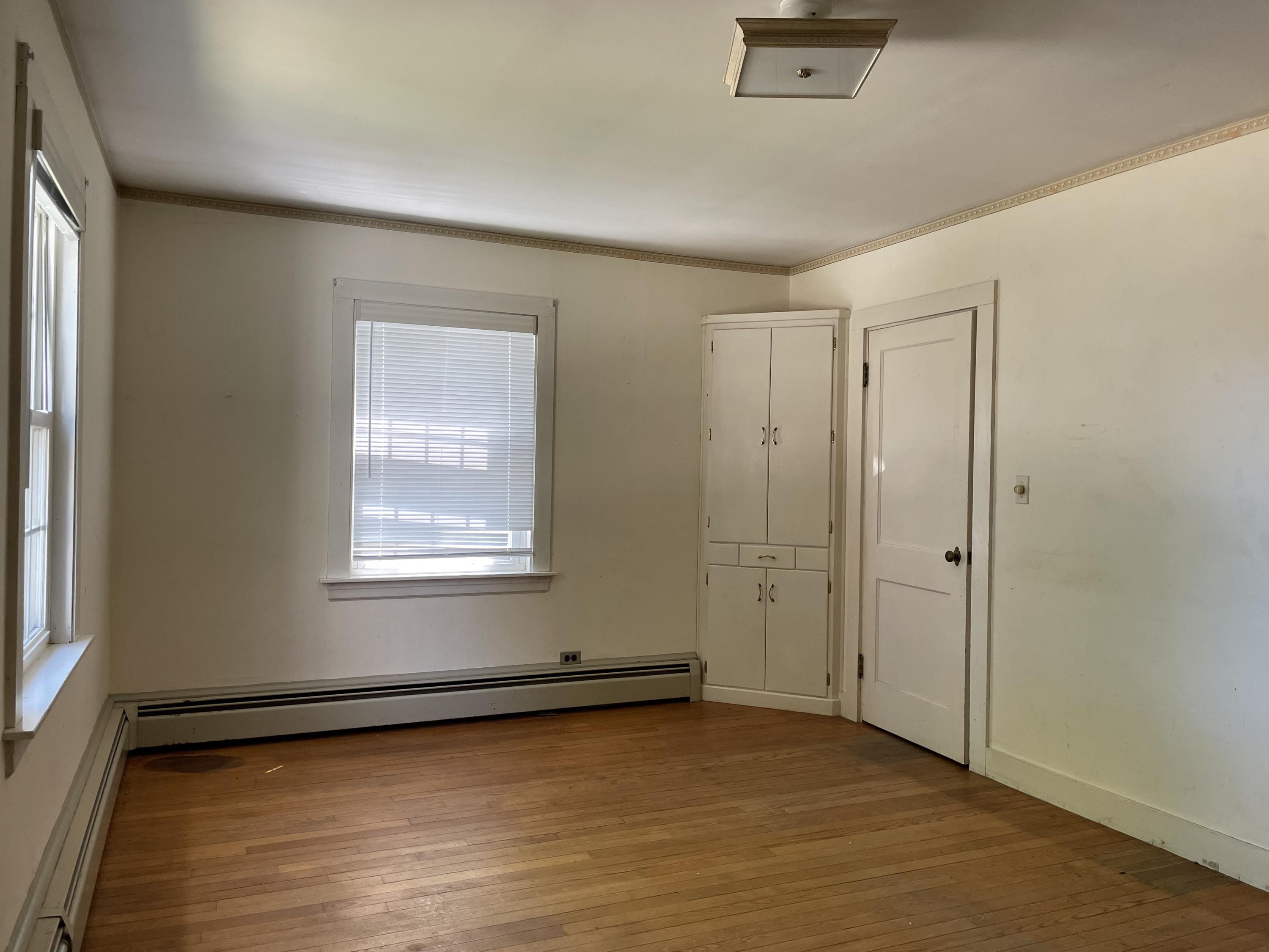 19 Nevers Avenue Norway ME 04268