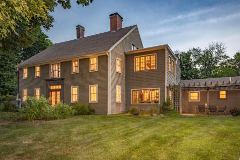 183 Fox Point Road Newington NH 03801