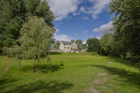 129 Philbrick Street Farmington ME 04938