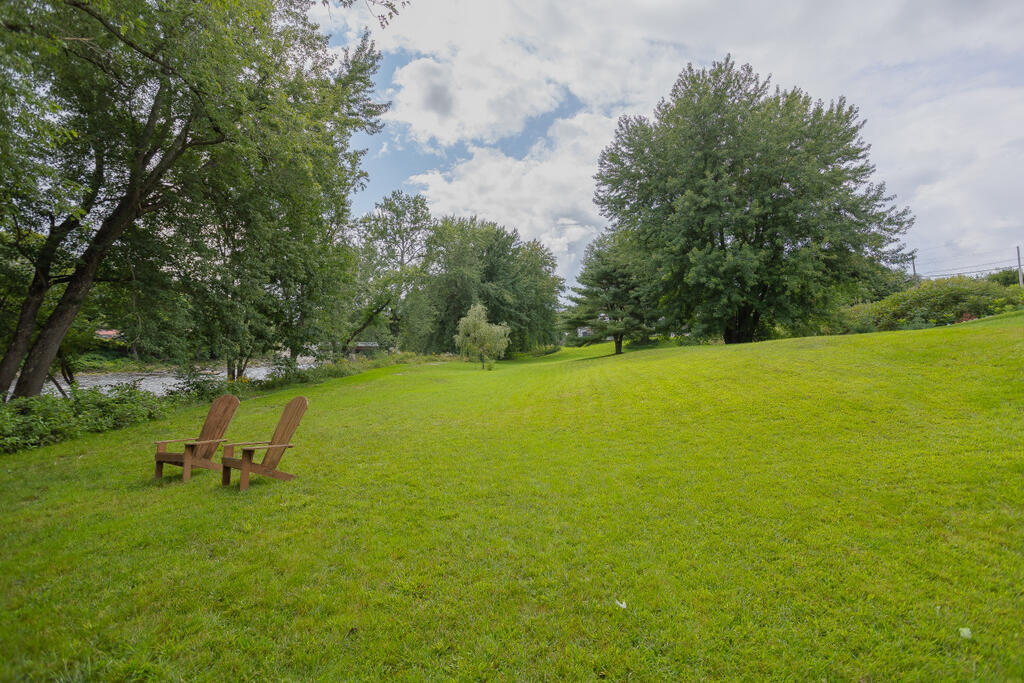 129 Philbrick Street Farmington ME 04938