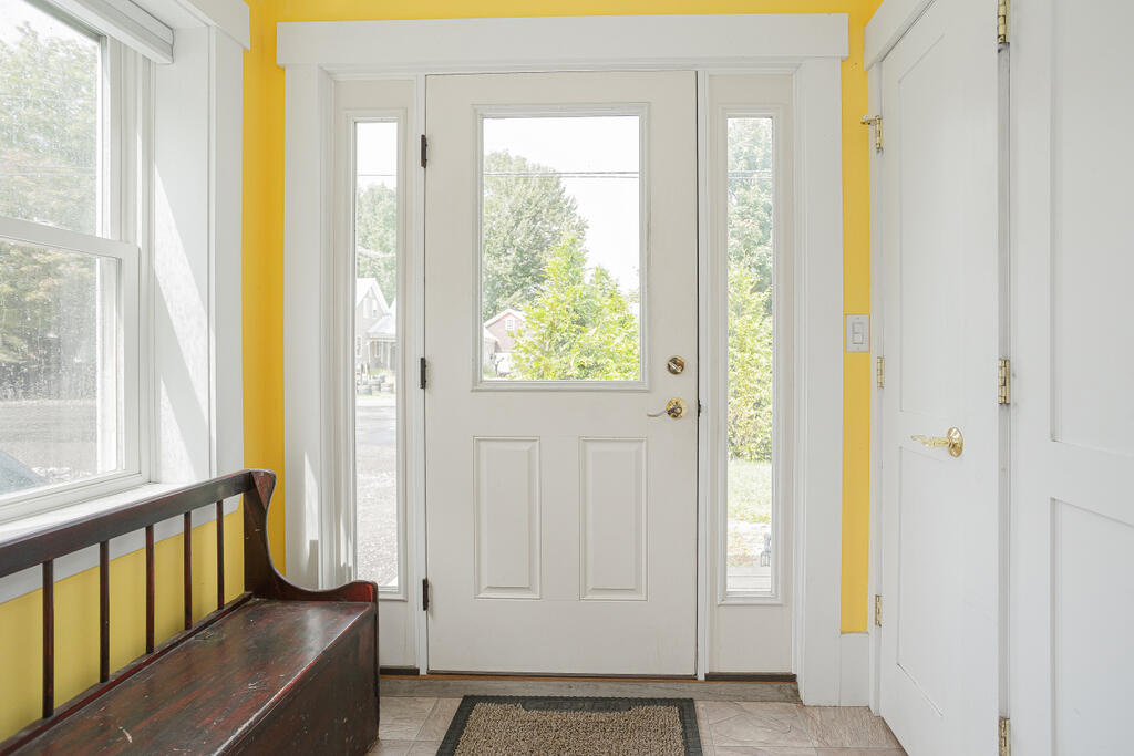 129 Philbrick Street Farmington ME 04938