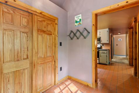 52 Perimeter Avenue Standish ME 04084