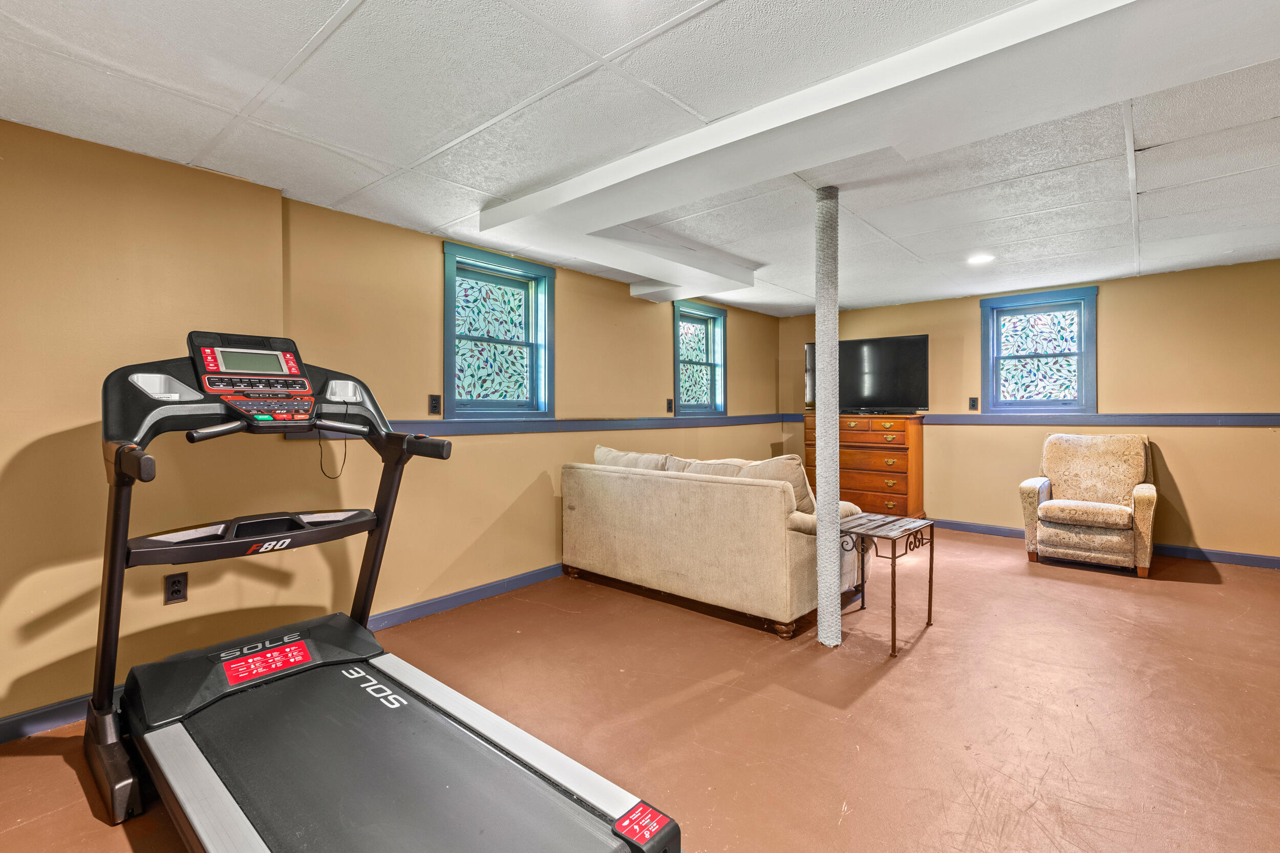 52 Perimeter Avenue Standish ME 04084