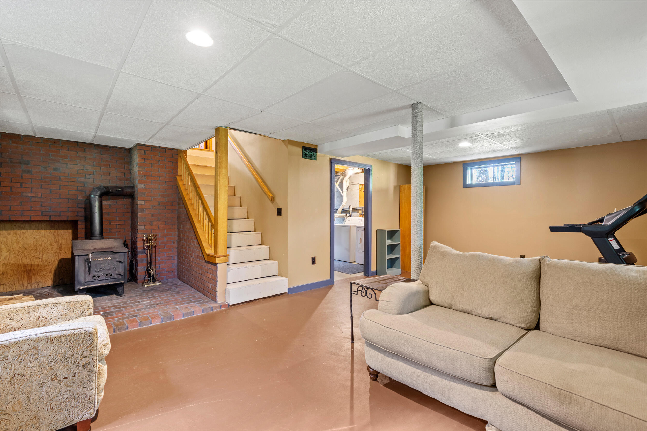 52 Perimeter Avenue Standish ME 04084