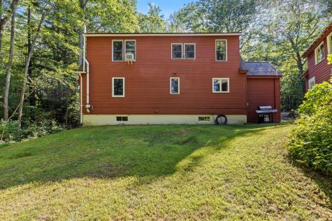 52 Perimeter Avenue Standish ME 04084