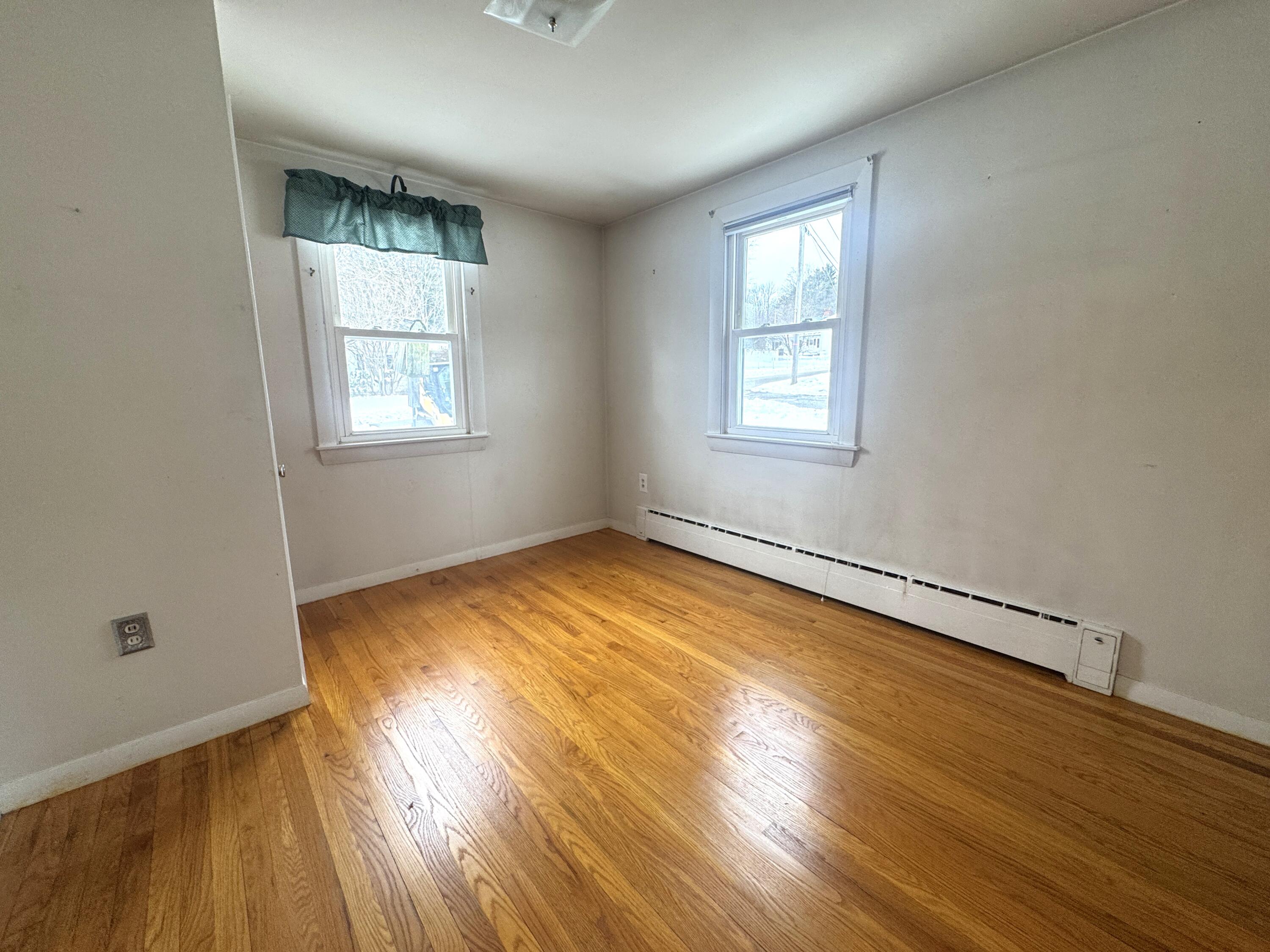 12 Hamlin Road Falmouth ME 04105