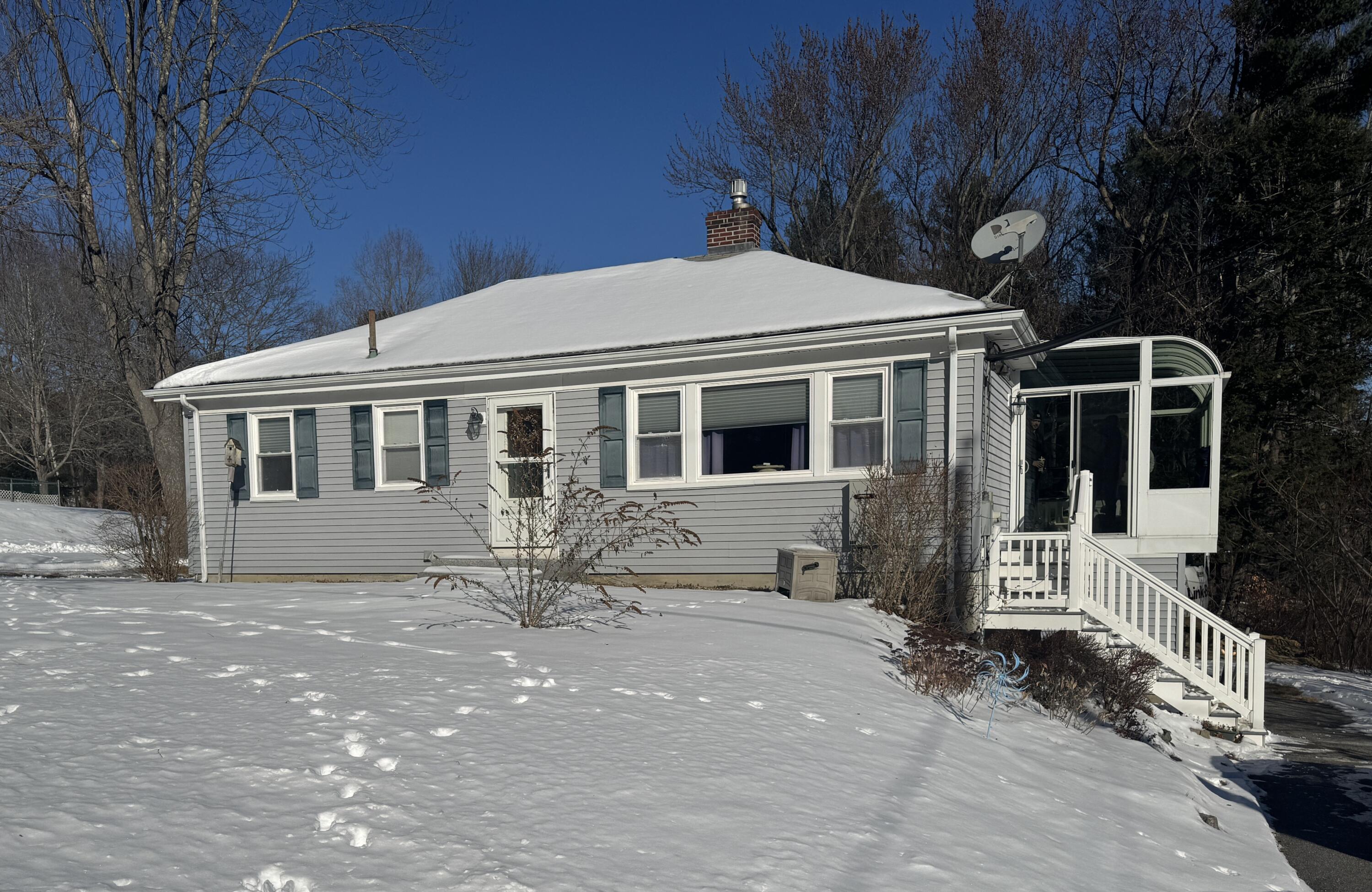 12 Hamlin Road Falmouth ME 04105