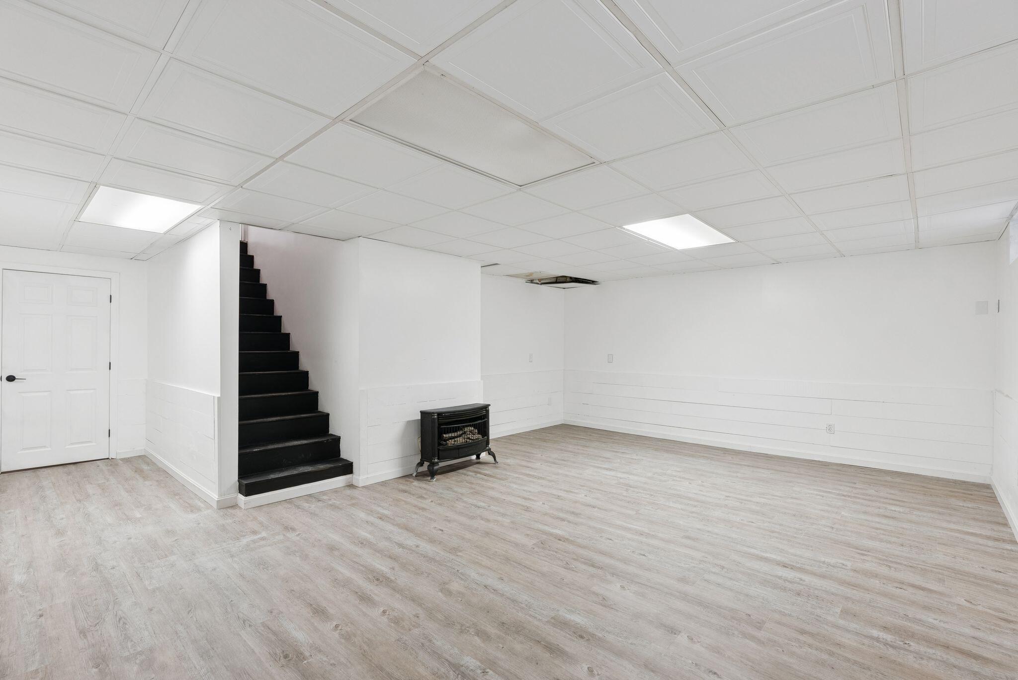 16 Andrew Avenue Sanford ME 04073