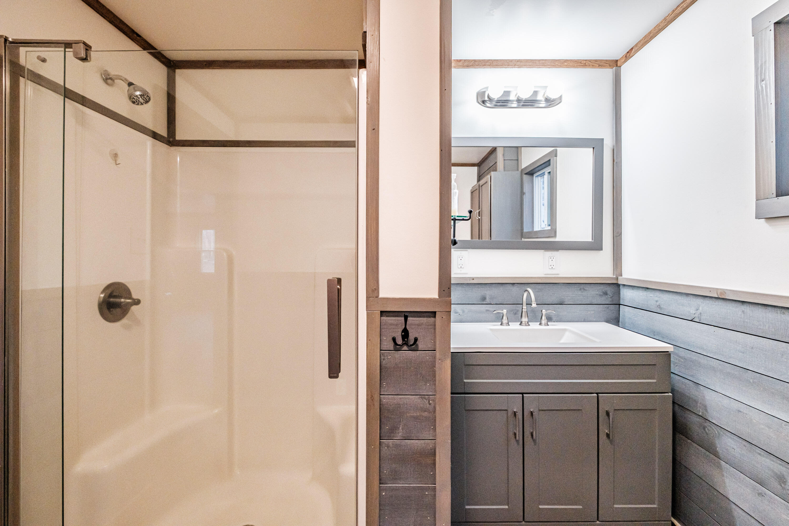 29 Dillon Road Harrison ME 04040