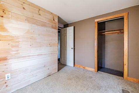 29 Dillon Road Harrison ME 04040