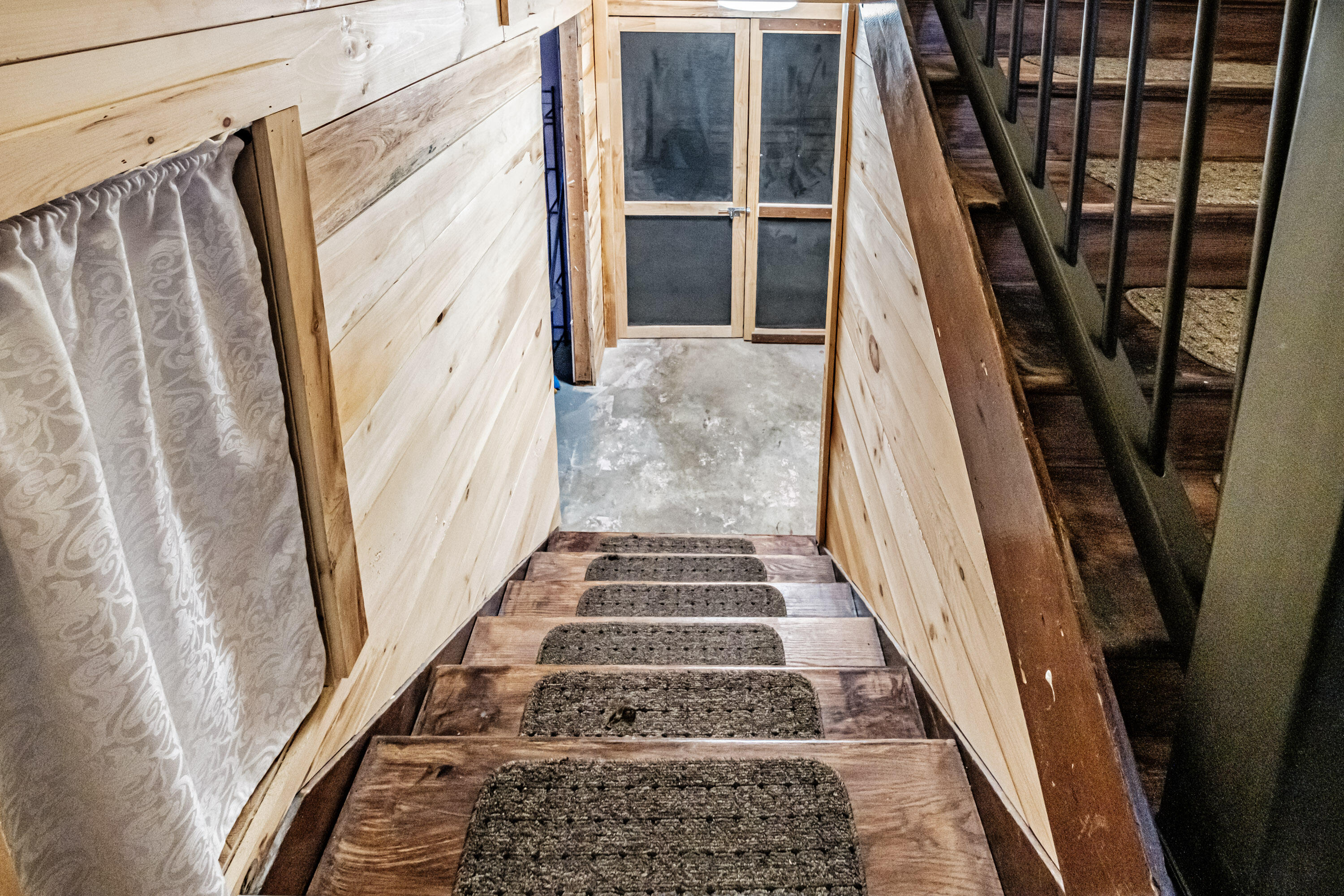 29 Dillon Road Harrison ME 04040