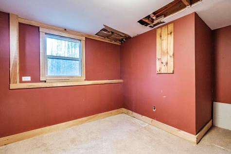 29 Dillon Road Harrison ME 04040