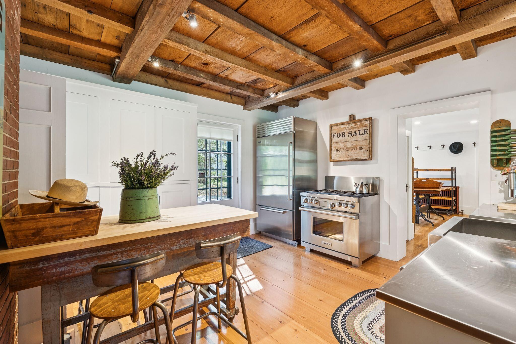 51 Pleasant Street Yarmouth ME 04096